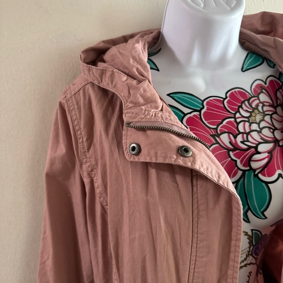 Outer Edge Women's Blush Utility Jacket - Picture 5 of 6